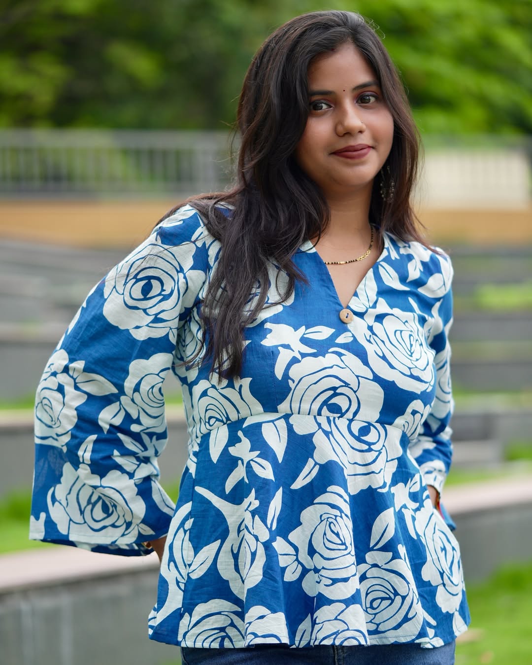 Neelkamal Blooms kurti